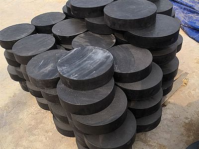 曾都区板式橡胶支座由若干层橡胶片与薄钢板经加压硫化